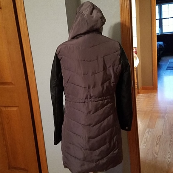 Bebe coat with faux leather sleeves, sz M - Picture 5 of 8